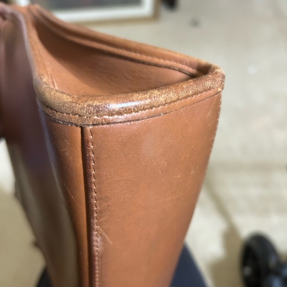 Vintage Coach Shelburne Crossbody Bag 9038 British Tan with Brass Hardware - Picture 11 of 12